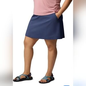 Columbia Navy Athletic Skort with Elastic Waist
